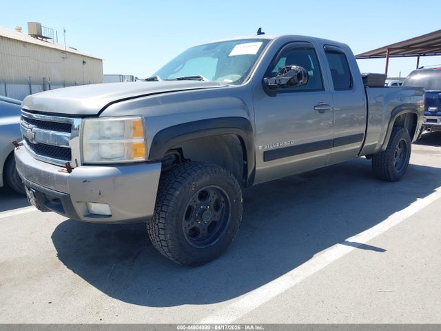 CHEVROLET SILVERADO 1500 LTZ - 2