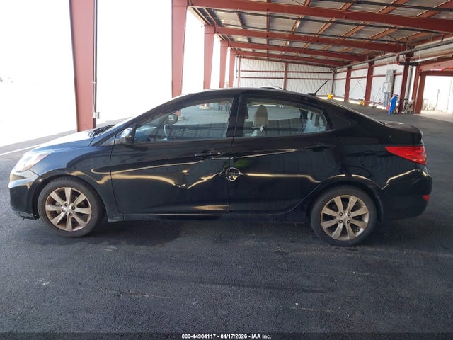 HYUNDAI ACCENT GLS - 6