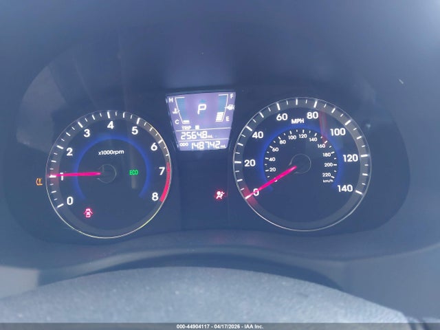 HYUNDAI ACCENT GLS - 7