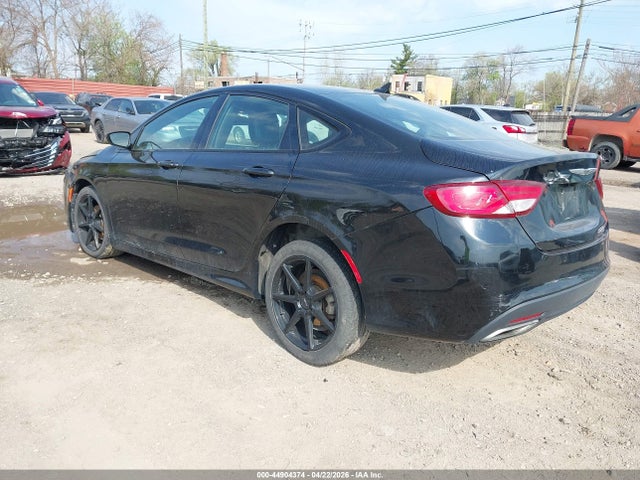 2015 Chrysler 200 S 照片 3