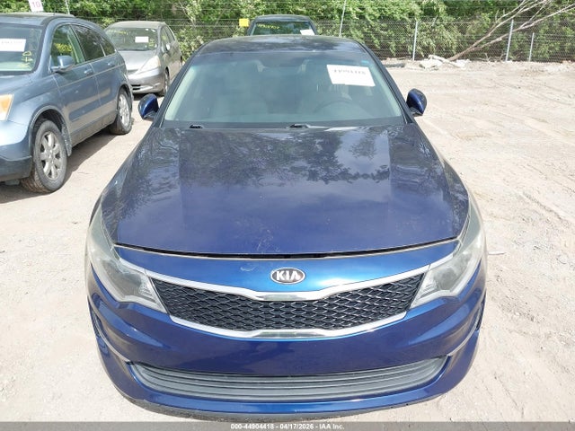 KIA OPTIMA LX - 6