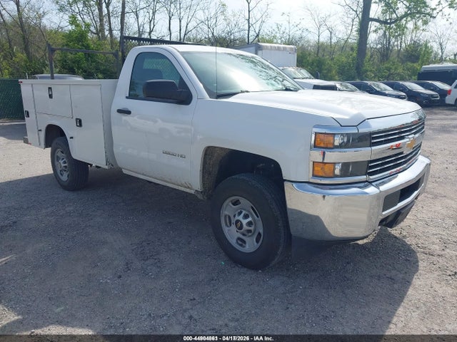 CHEVROLET SILVERADO - 1