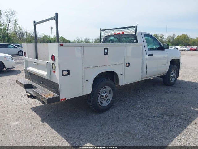 CHEVROLET SILVERADO - 4