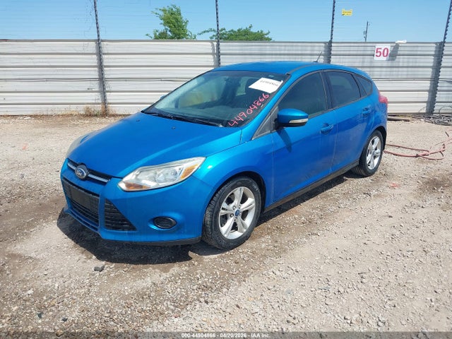 FORD FOCUS SE - 2