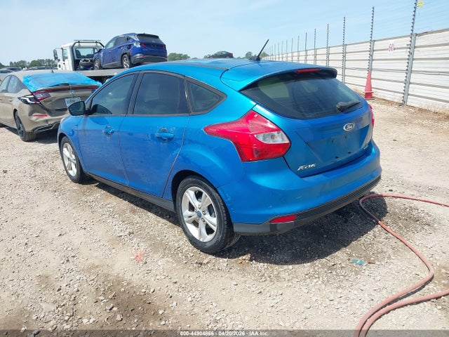 FORD FOCUS SE - 3