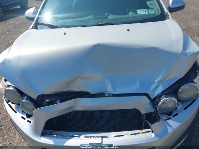 CHEVROLET SONIC - 10