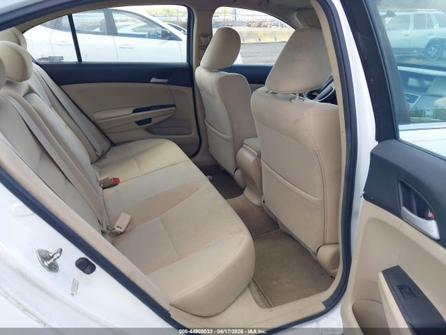 HONDA ACCORD 2.4 LX - 8