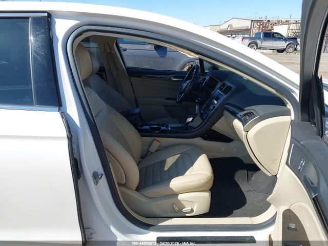 FORD FUSION SE - 5