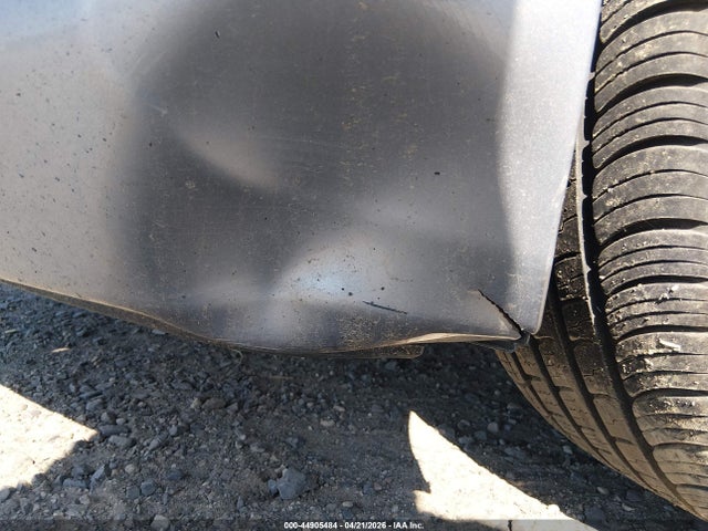 HYUNDAI ELANTRA SE - 6