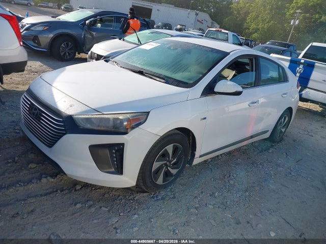 HYUNDAI IONIQ HYBRID SEL - 2