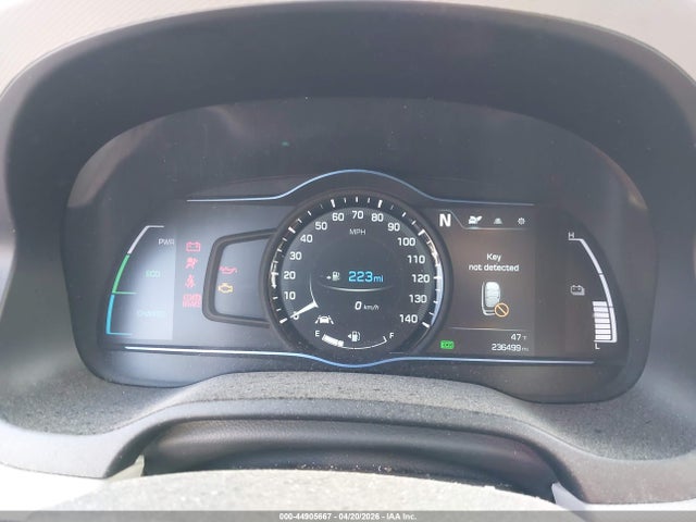 HYUNDAI IONIQ HYBRID SEL - 7