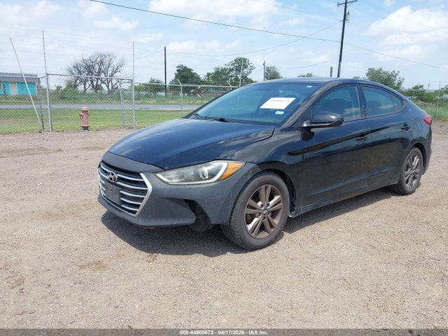 HYUNDAI ELANTRA SEL - 2