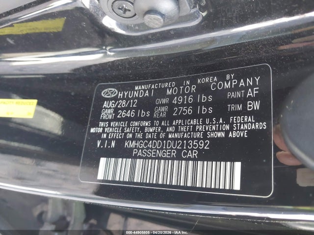 HYUNDAI GENESIS 3.8 - 9