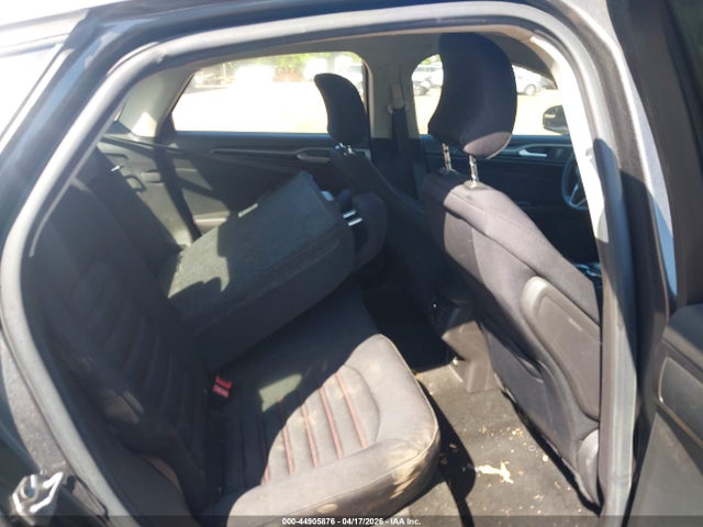 FORD FUSION SE - 8