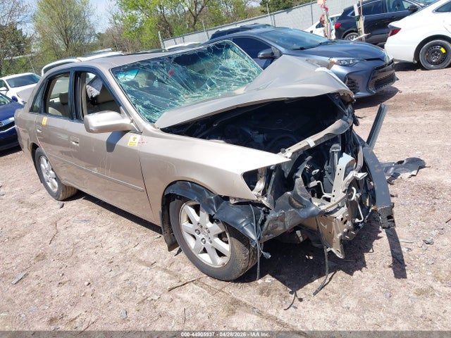 2002 TOYOTA AVALON XLS