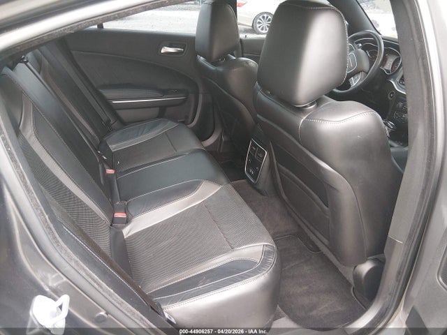 DODGE CHARGER SXT - 8