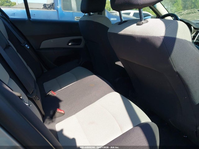 CHEVROLET CRUZE LS AUTO - 8