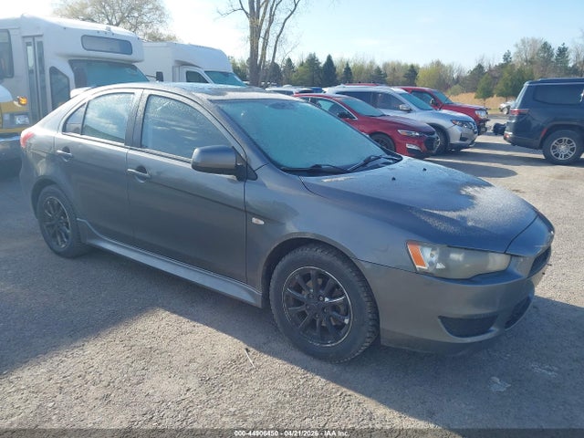 2011 Mitsubishi LANCER SPORTBACK ES 照片 1