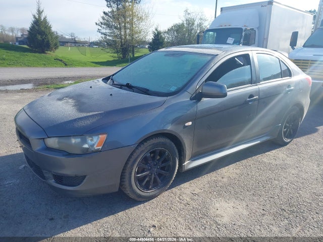 2011 Mitsubishi LANCER SPORTBACK ES 照片 2