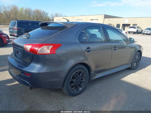2011 Mitsubishi LANCER SPORTBACK ES 照片 4