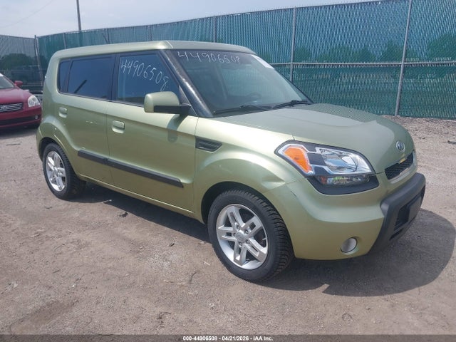 KIA SOUL + - 1