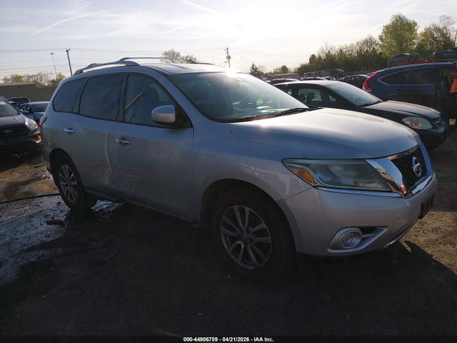 2015 NISSAN PATHFINDE S