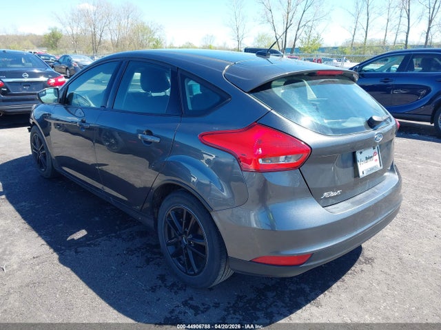 2017 FORD FOCUS SE — фото 3