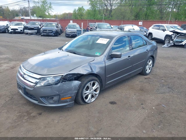 FORD FUSION SE - 6