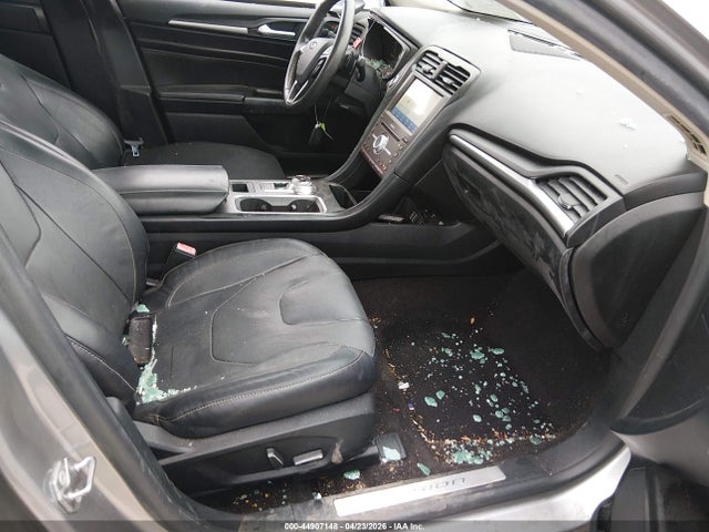 FORD FUSION TITANIUM - 5