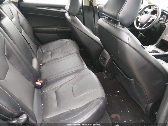 FORD FUSION TITANIUM - 8