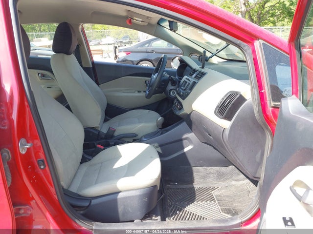 KIA RIO LX - 5