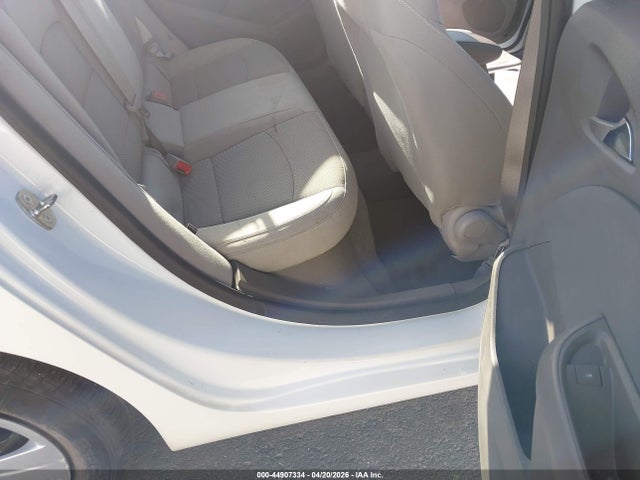 CHEVROLET CRUZE LS AUTO - 8