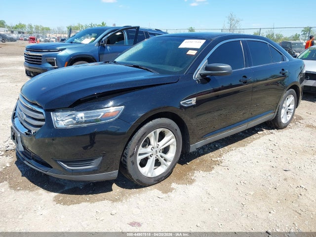 FORD TAURUS SE - 2