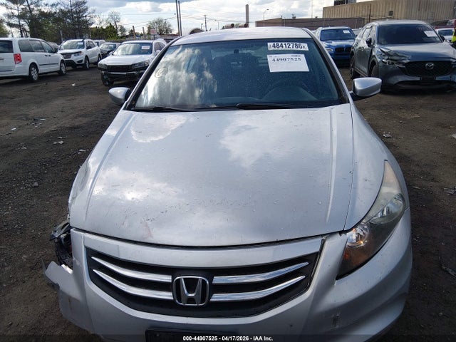 HONDA ACCORD 2.4 LX - 6