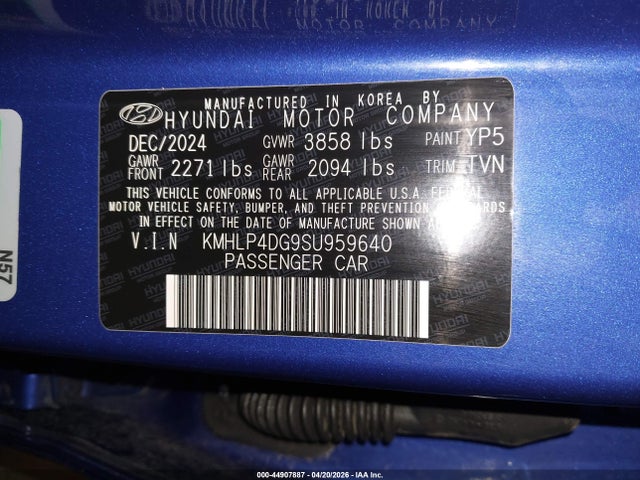 HYUNDAI ELANTRA LIMITED - 9