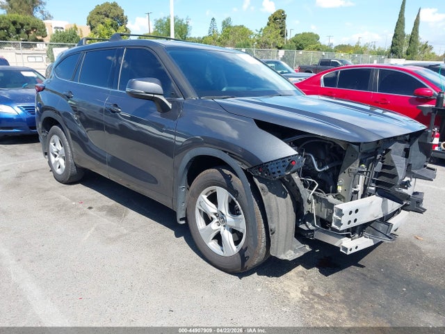 2022 TOYOTA HIGHLANDE LE