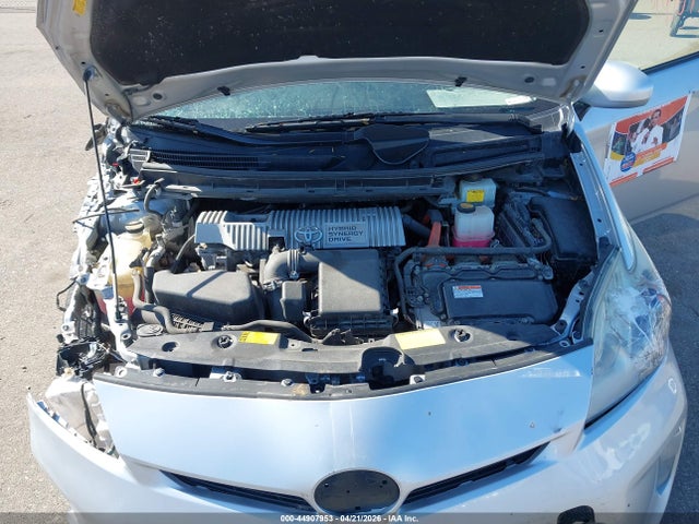 2013 Toyota PRIUS THREE 照片 10