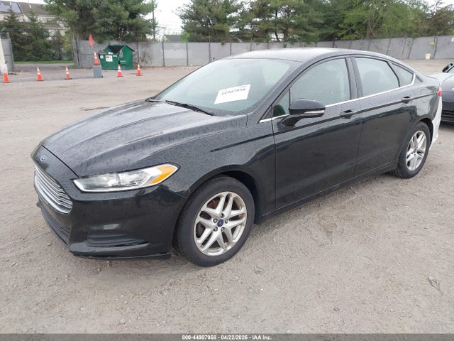 FORD FUSION SE - 2