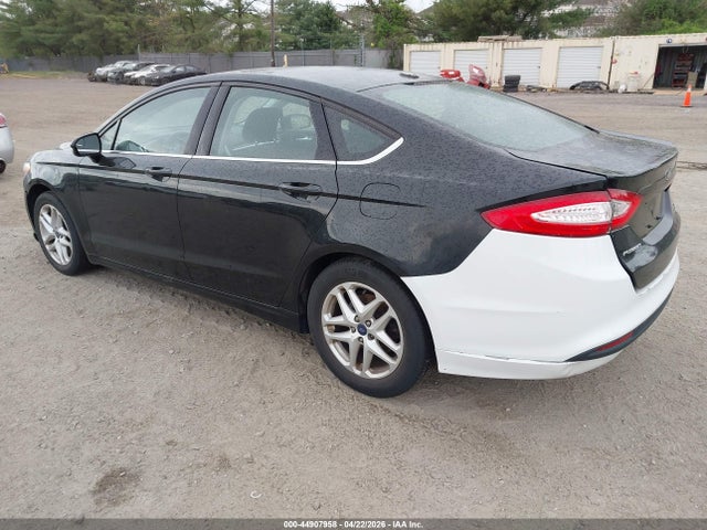 FORD FUSION SE - 3