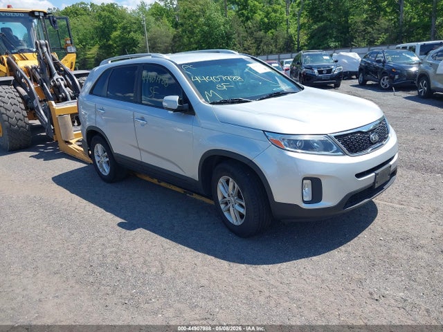 2014 KIA SORENTO LX