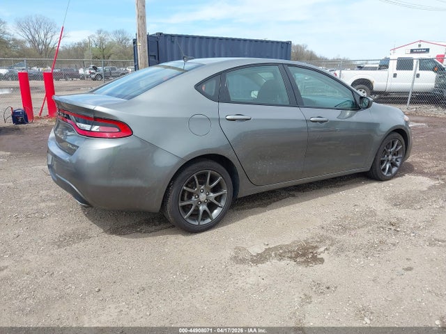 DODGE DART SXT - 4