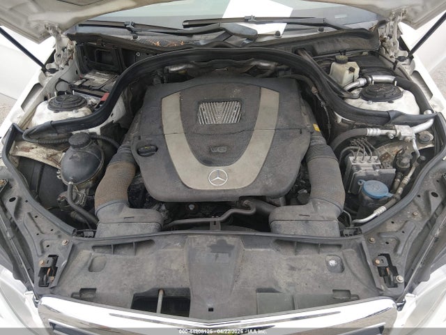 MERCEDES-BENZ E-CLASS - 10