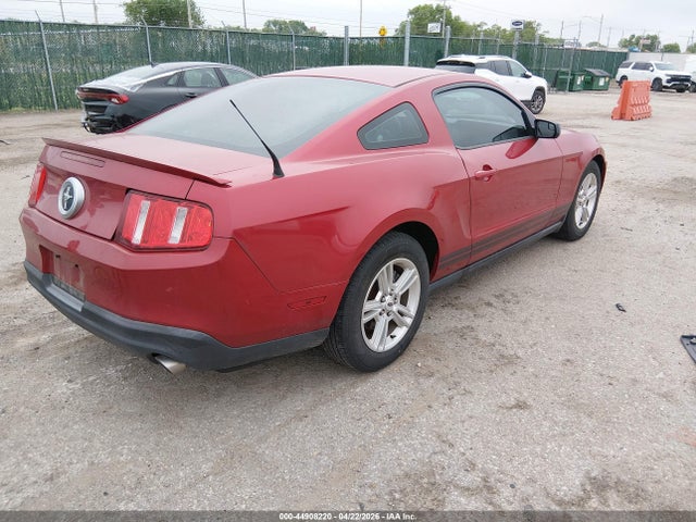 صورة 4 لـ 2011 FORD MUSTANG V6