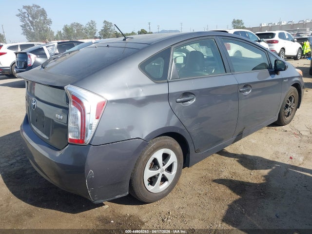 TOYOTA PRIUS - 4
