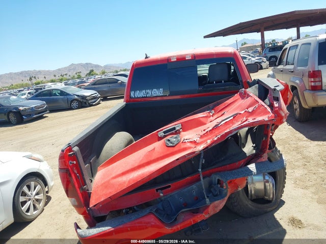 صورة مصغرة 16 لـ 2016 RAM 1500 SPORT