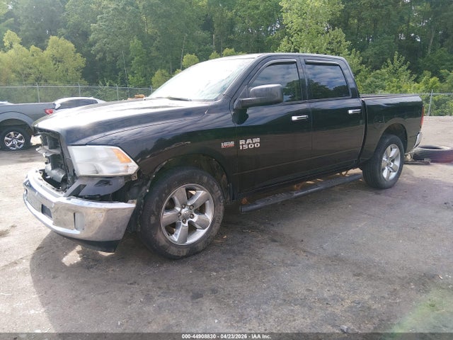 2015 RAM 1500 BIG HORN 照片 2