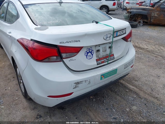 HYUNDAI ELANTRA SE - 6