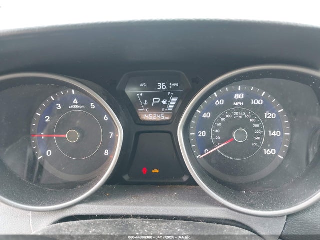 HYUNDAI ELANTRA SE - 7