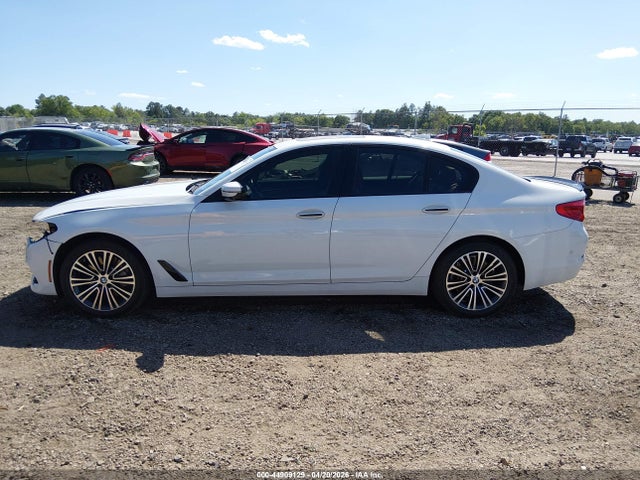 2018 BMW 530I — миниатюра 15