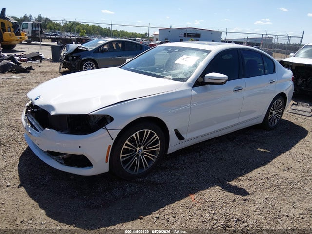 2018 BMW 530I 照片 2
